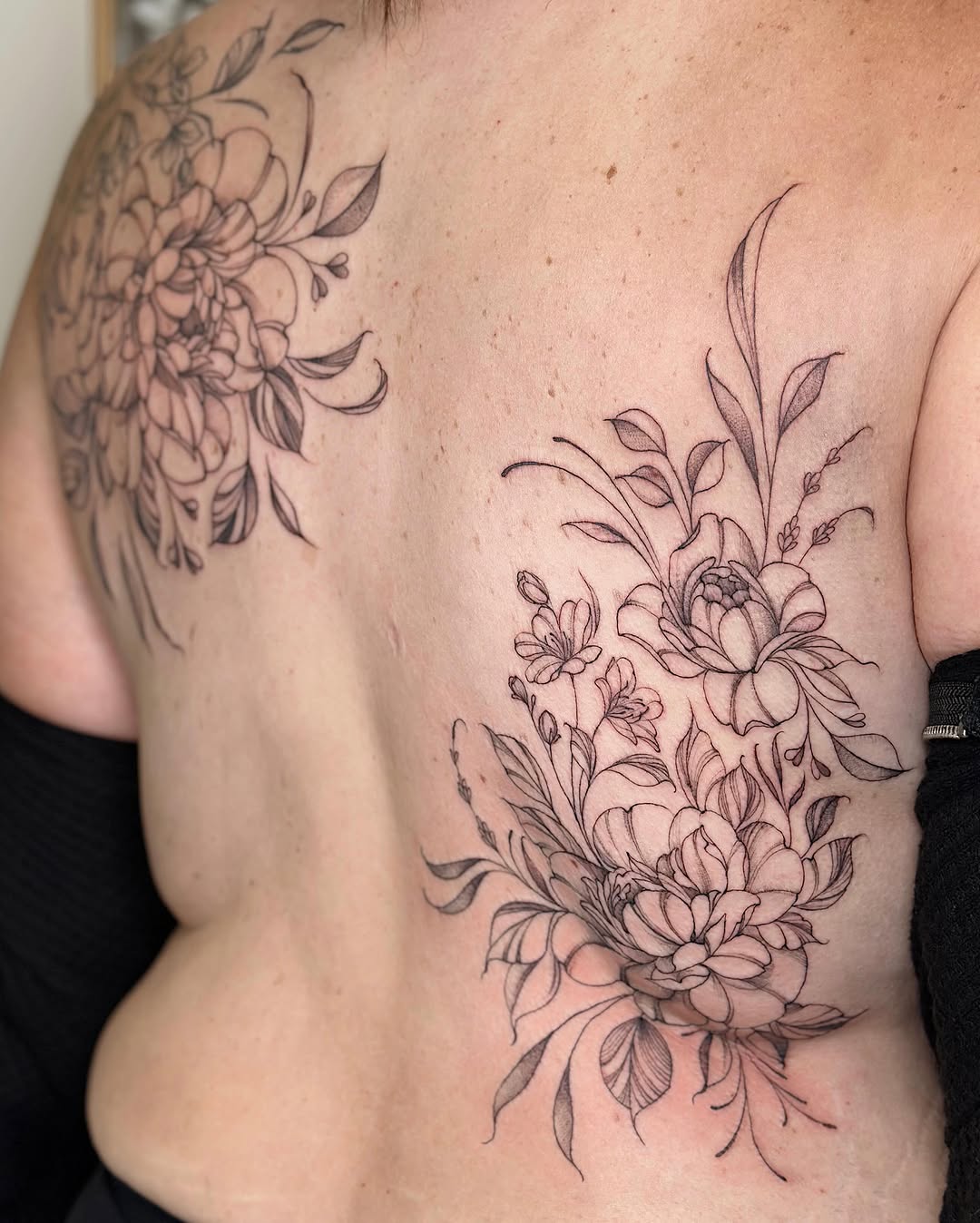 Tattoo by @t.ffanystudio — fine_line, black_and_grey