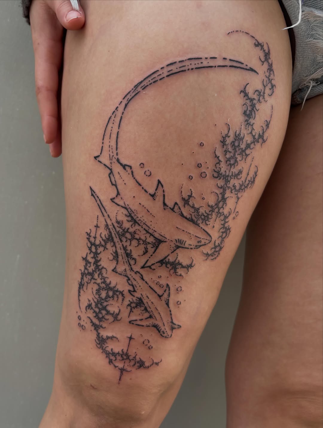 Tattoo by @l00se_needlez โ fine_line