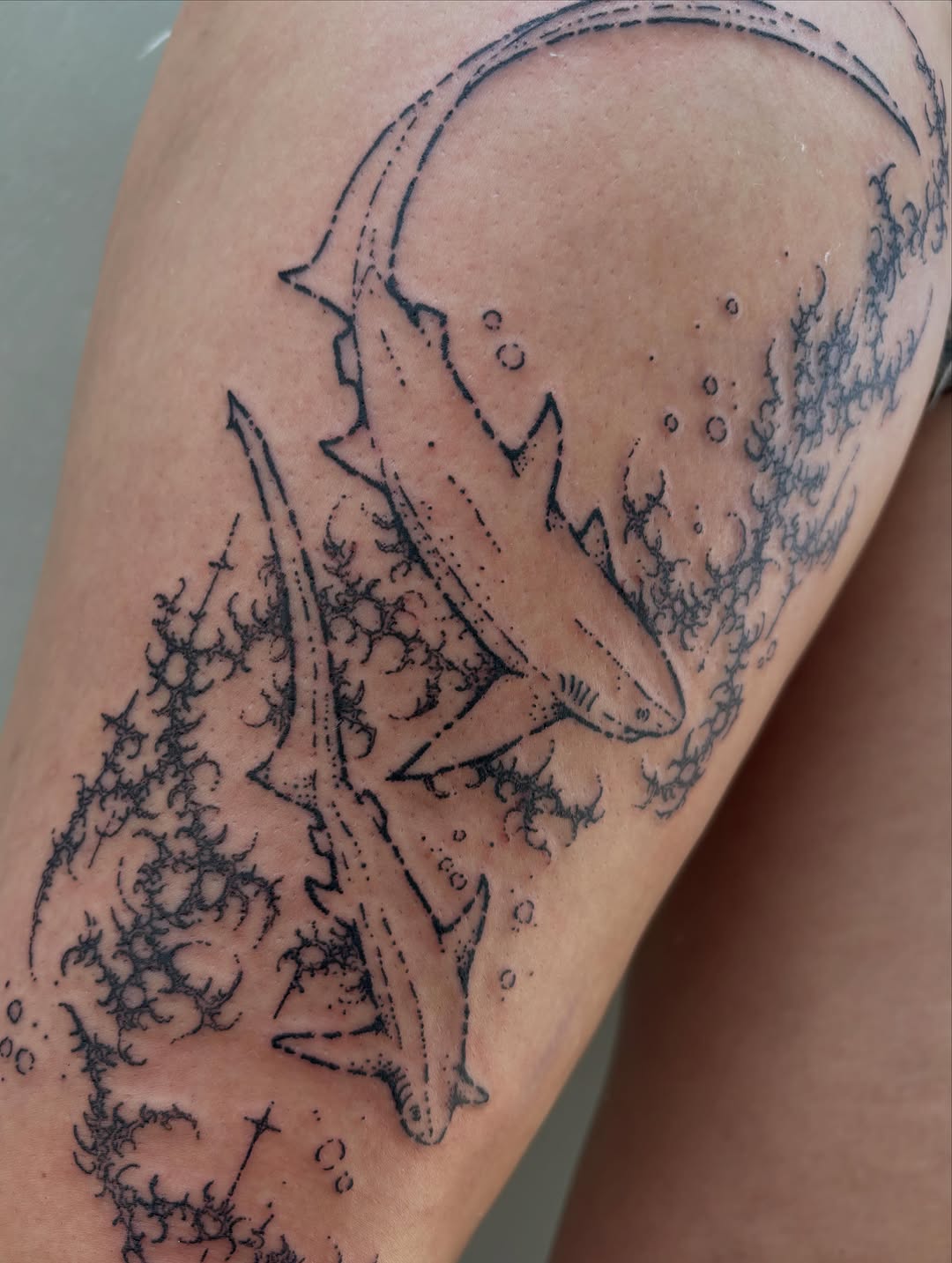 Tattoo by @l00se_needlez โ dotwork