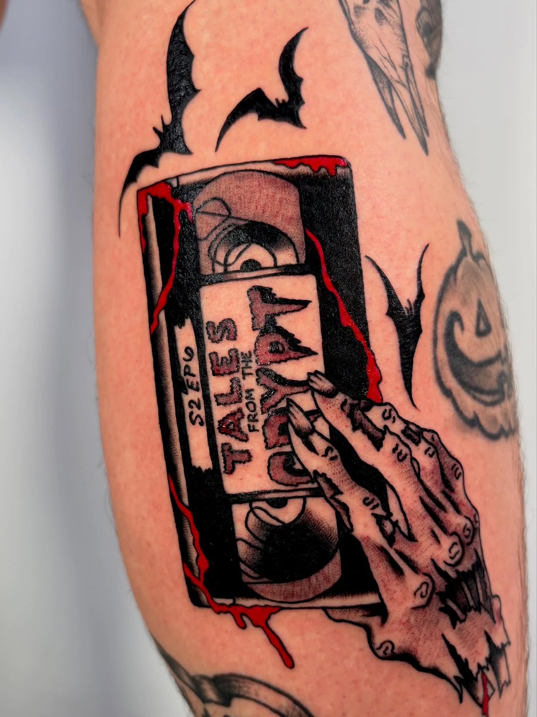 Tattoo by @loreleitats — american_traditional