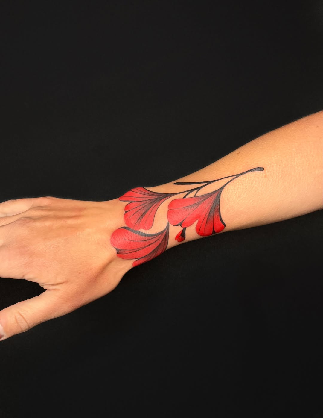 Tattoo by @changofett_tattoos — illustrative, watercolor