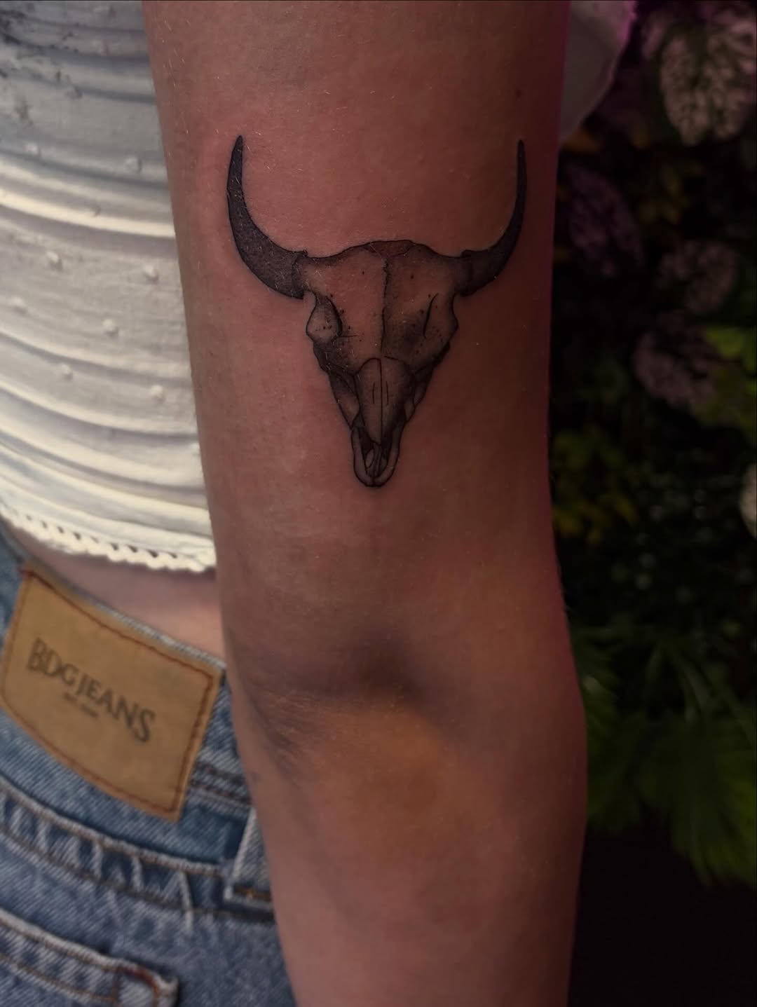 Tattoo by @tattookissshop β black_and_grey