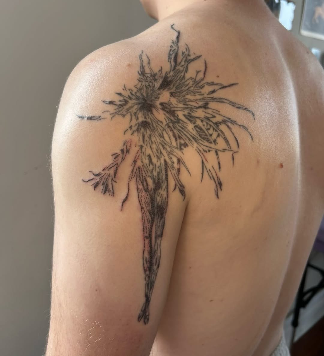 Tattoo by @glittergremliin — blackwork