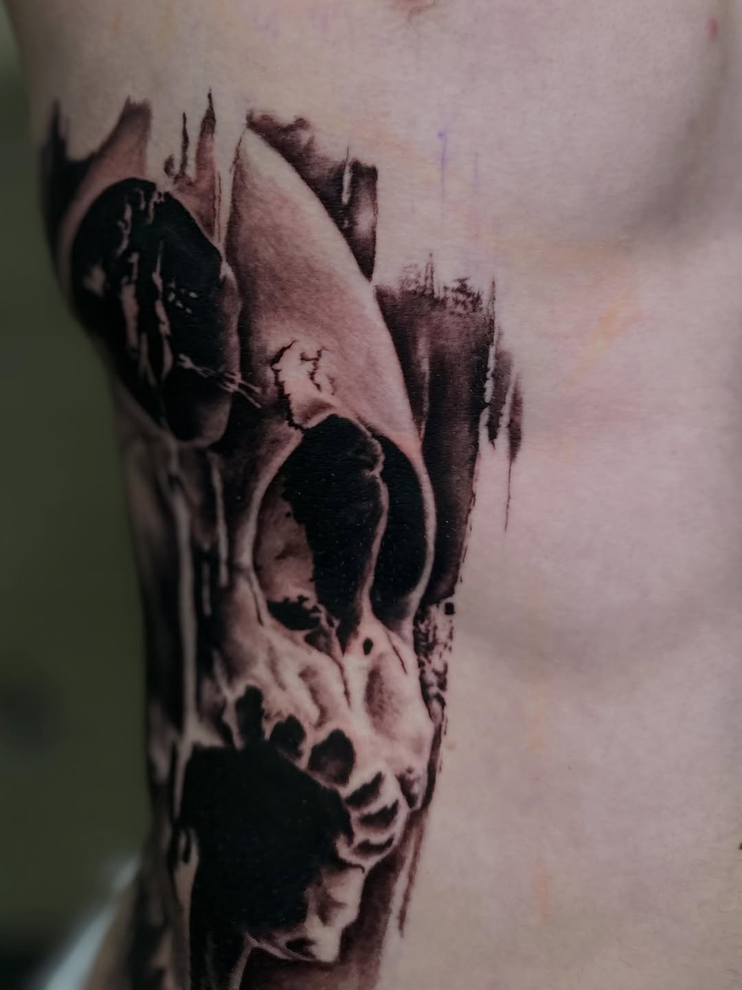 Tattoo by @dxmon.ttt โ black_and_grey, realism