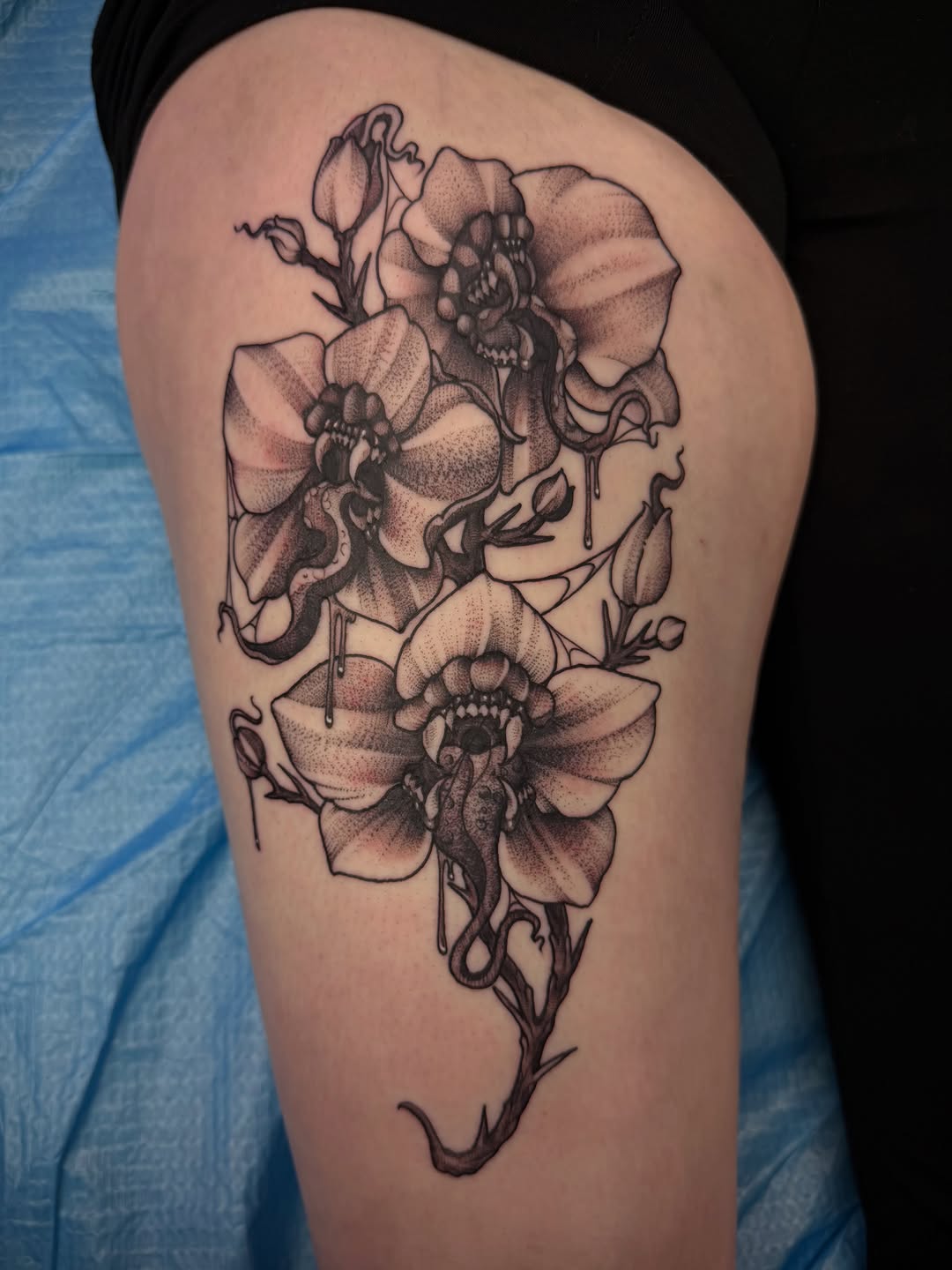 Tattoo by @theehotcoworker — blackwork, illustrative