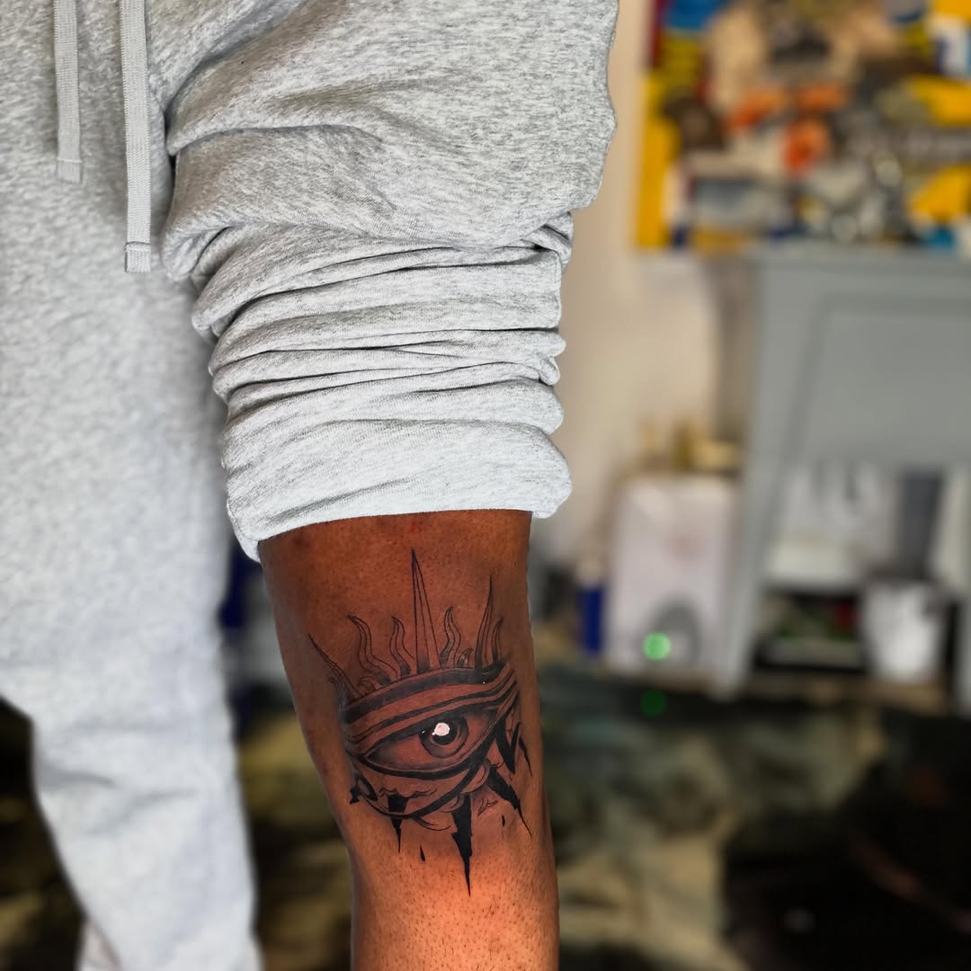 Tattoo by @koolzink — blackwork, illustrative