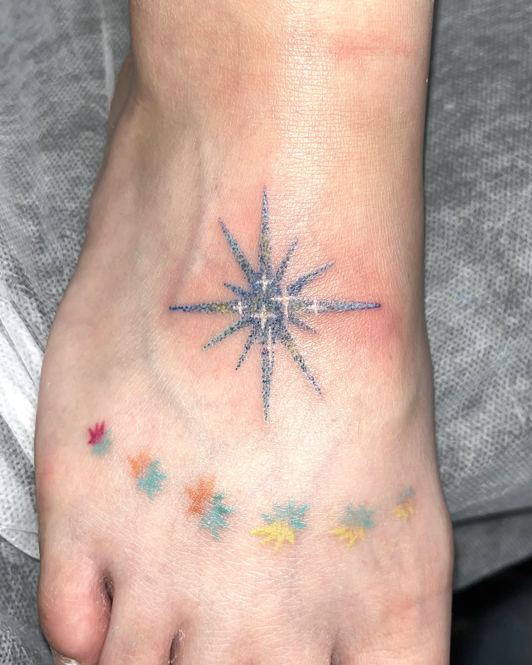 Tattoo by @bokchi_poke — fine_line, minimalist