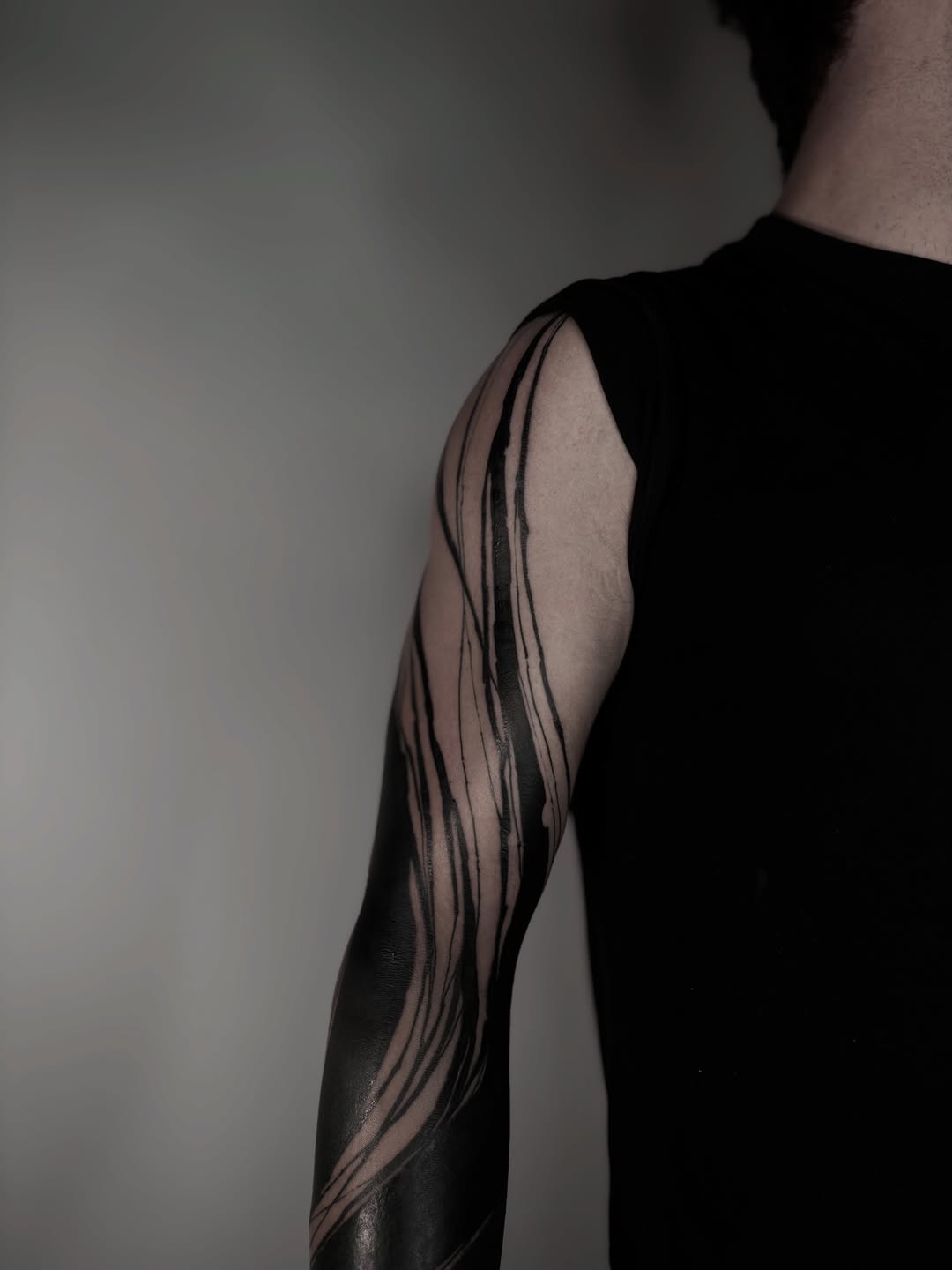 Tattoo by @azchiara — blackwork