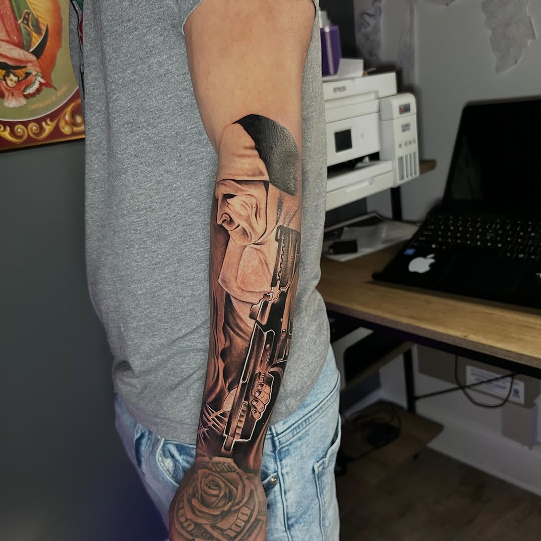 Tattoo by @deniscastrotattoo — black_and_grey, realism