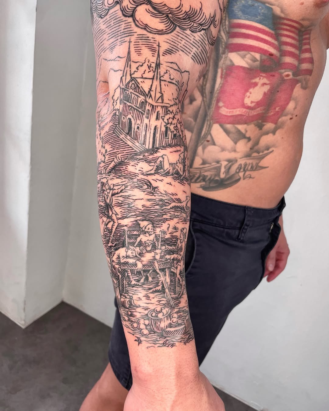 Tattoo by @5.5volt_tattoo — blackwork