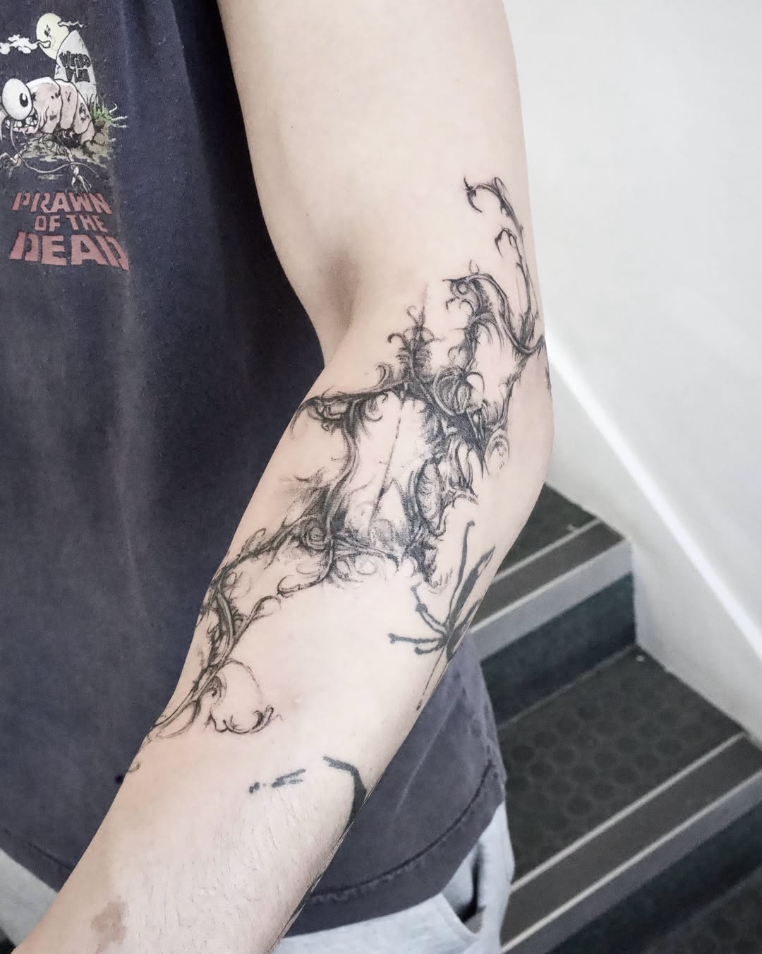 Tattoo by @ashencoil — blackwork