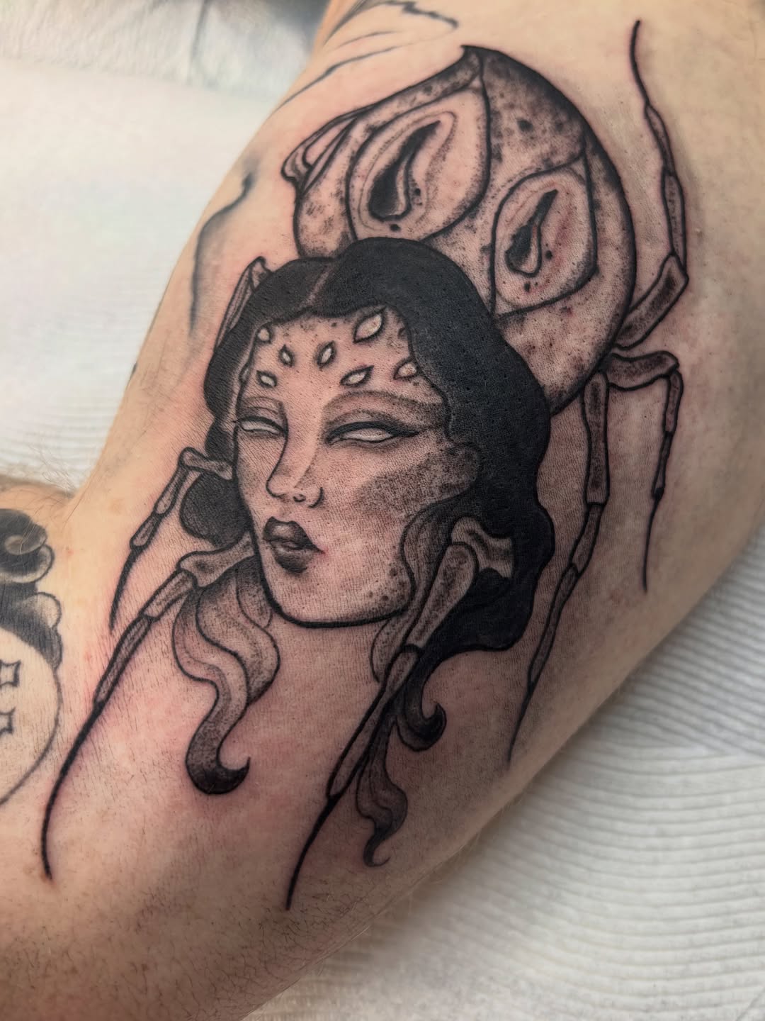Tattoo by @leahelisabethtattoos — blackwork