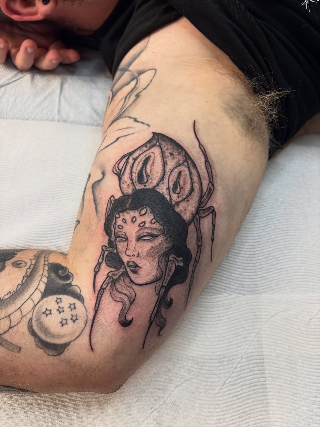 Tattoo by @leahelisabethtattoos — black_and_grey