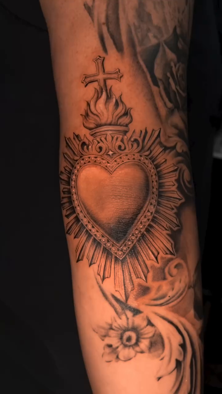 Tattoo by @ink.bunnyy — black_and_grey, realism