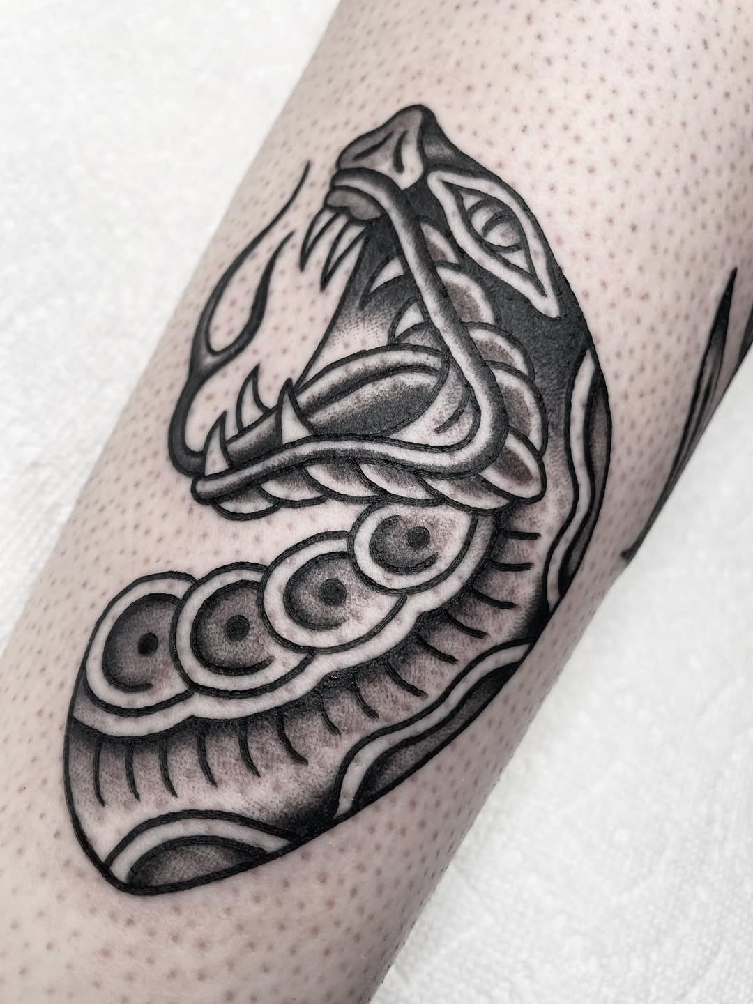 Tattoo by @katbarrieau — american_traditional, illustrative