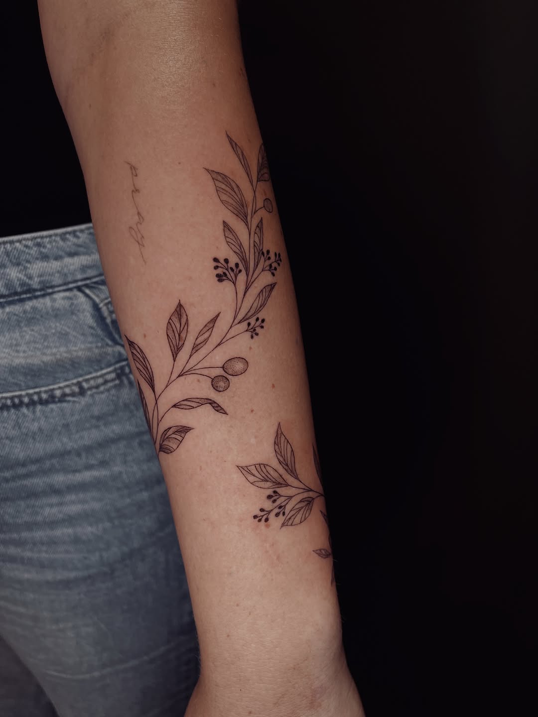 Tattoo by @natto_friends — fine_line