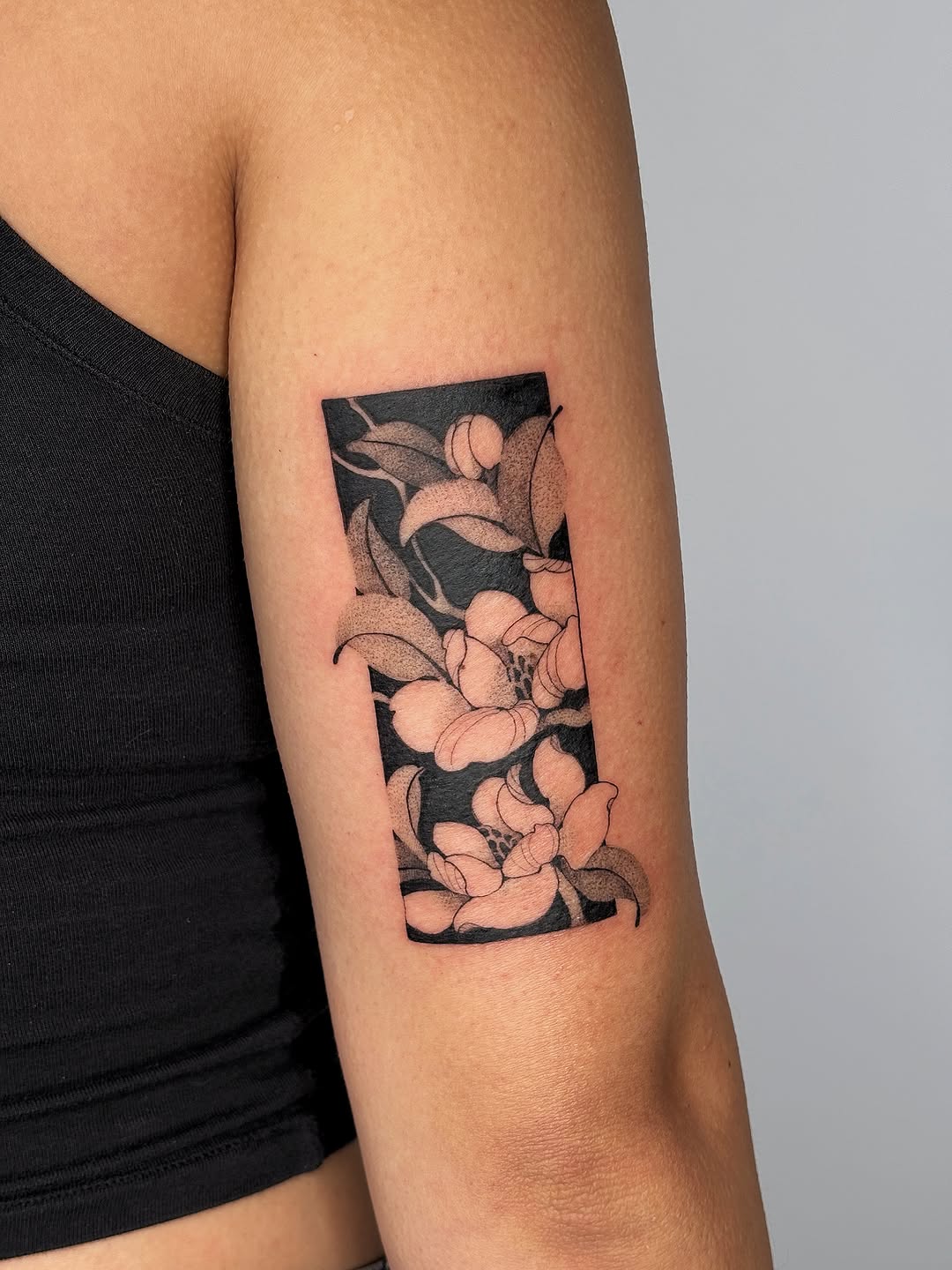 Tattoo by @sagodripp — black_and_grey, fine_line