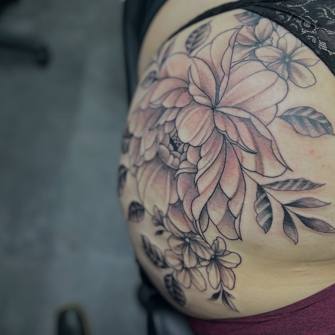 Tattoo by @ram_tat2 — black_and_grey, fine_line