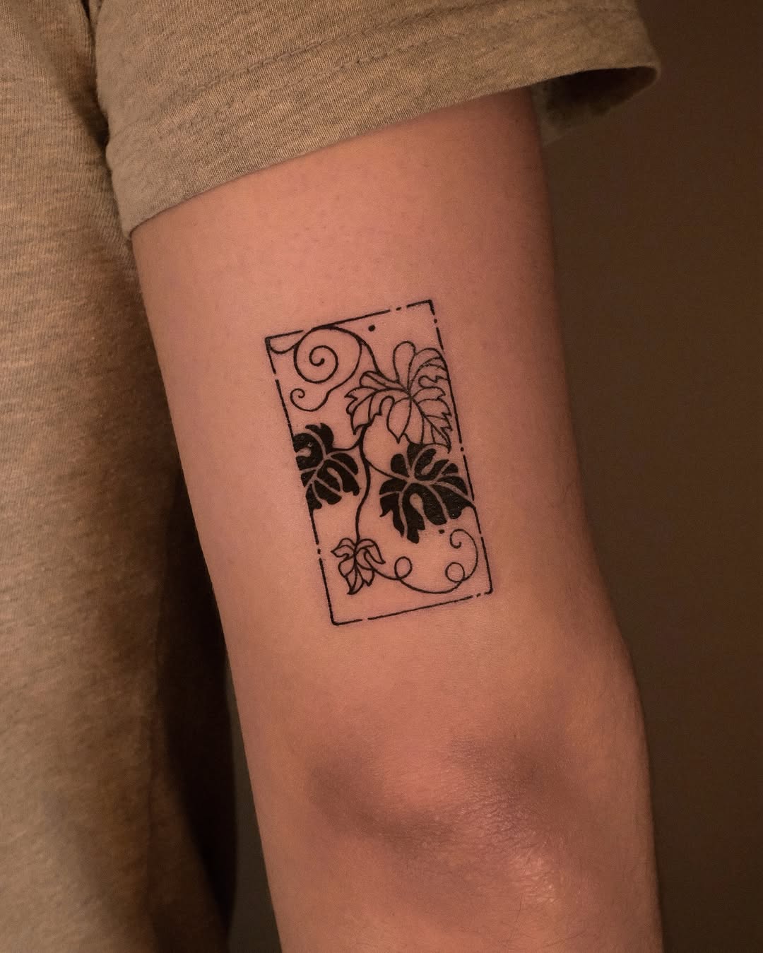 Tattoo by @wabisabi_ttt — fine_line, blackwork
