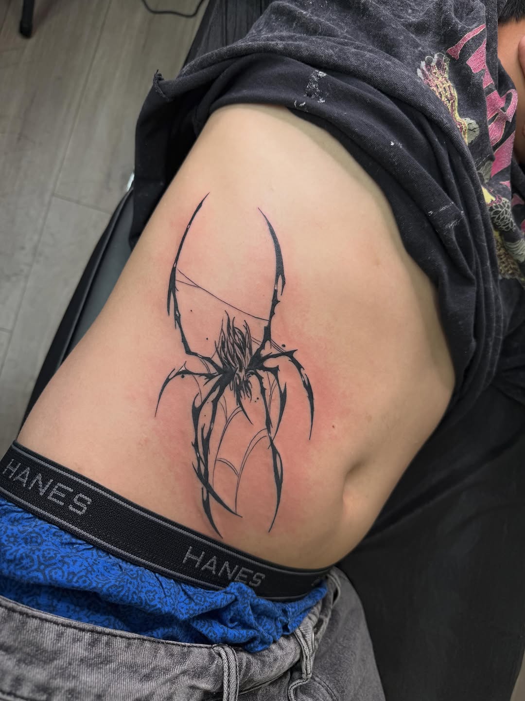 Tattoo by @el_enano_tatto — blackwork, fine_line