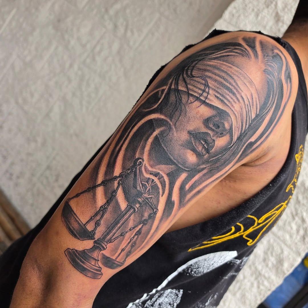 Tattoo by @robg_lovertattoos โ black_and_grey, realism
