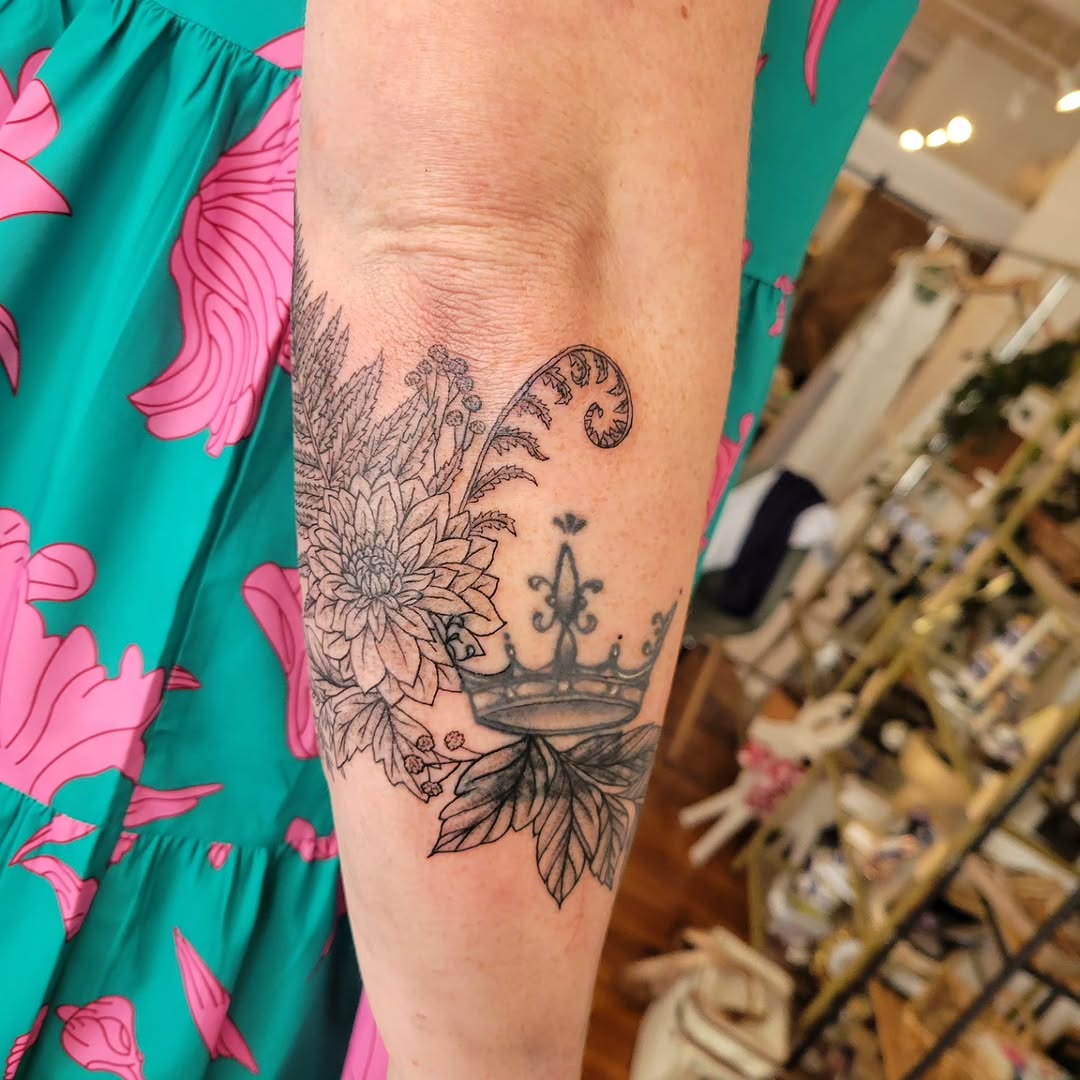 Tattoo by @solsticetattoonc β black_and_grey
