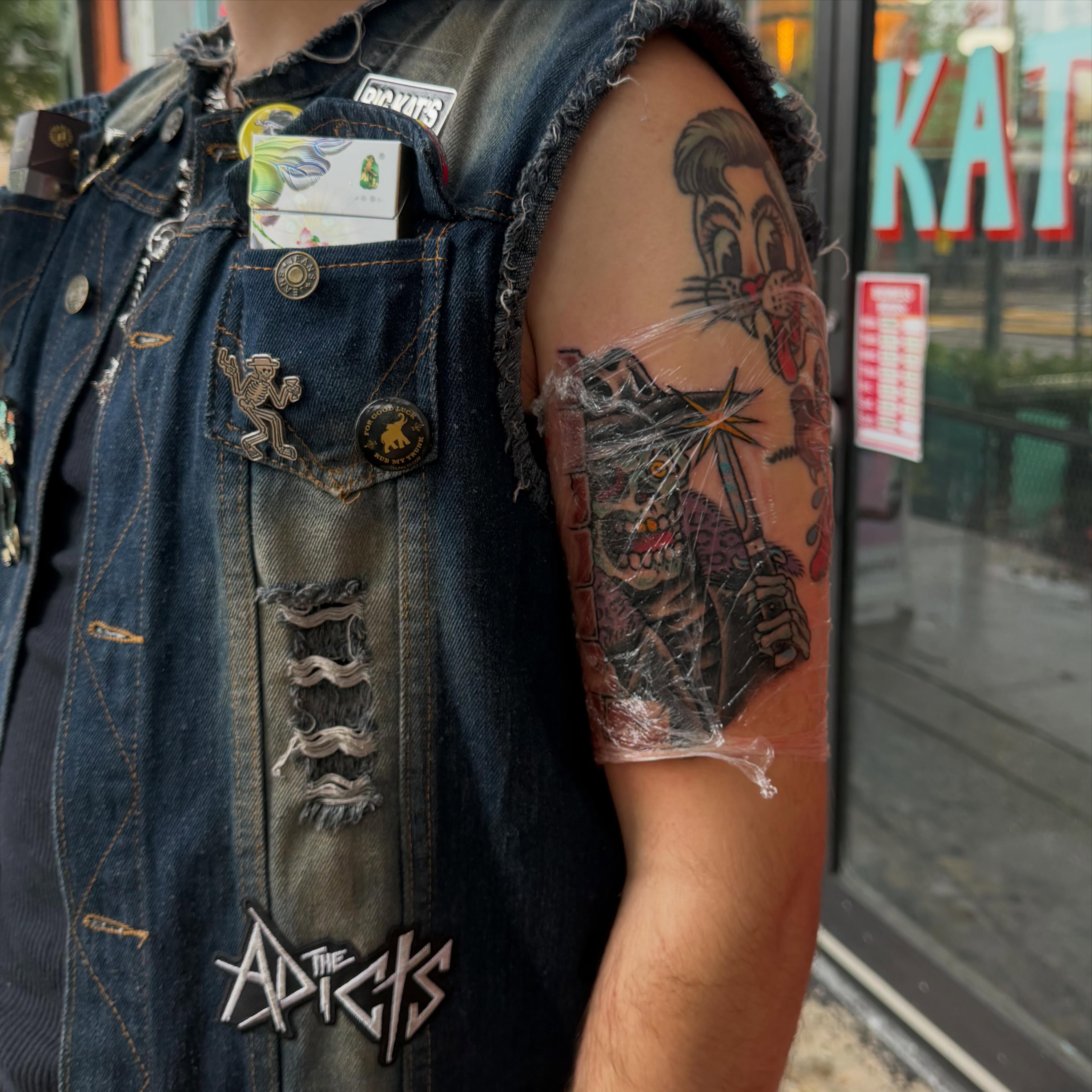Tattoo by @zoku.tat2 — new_school, trash_polka