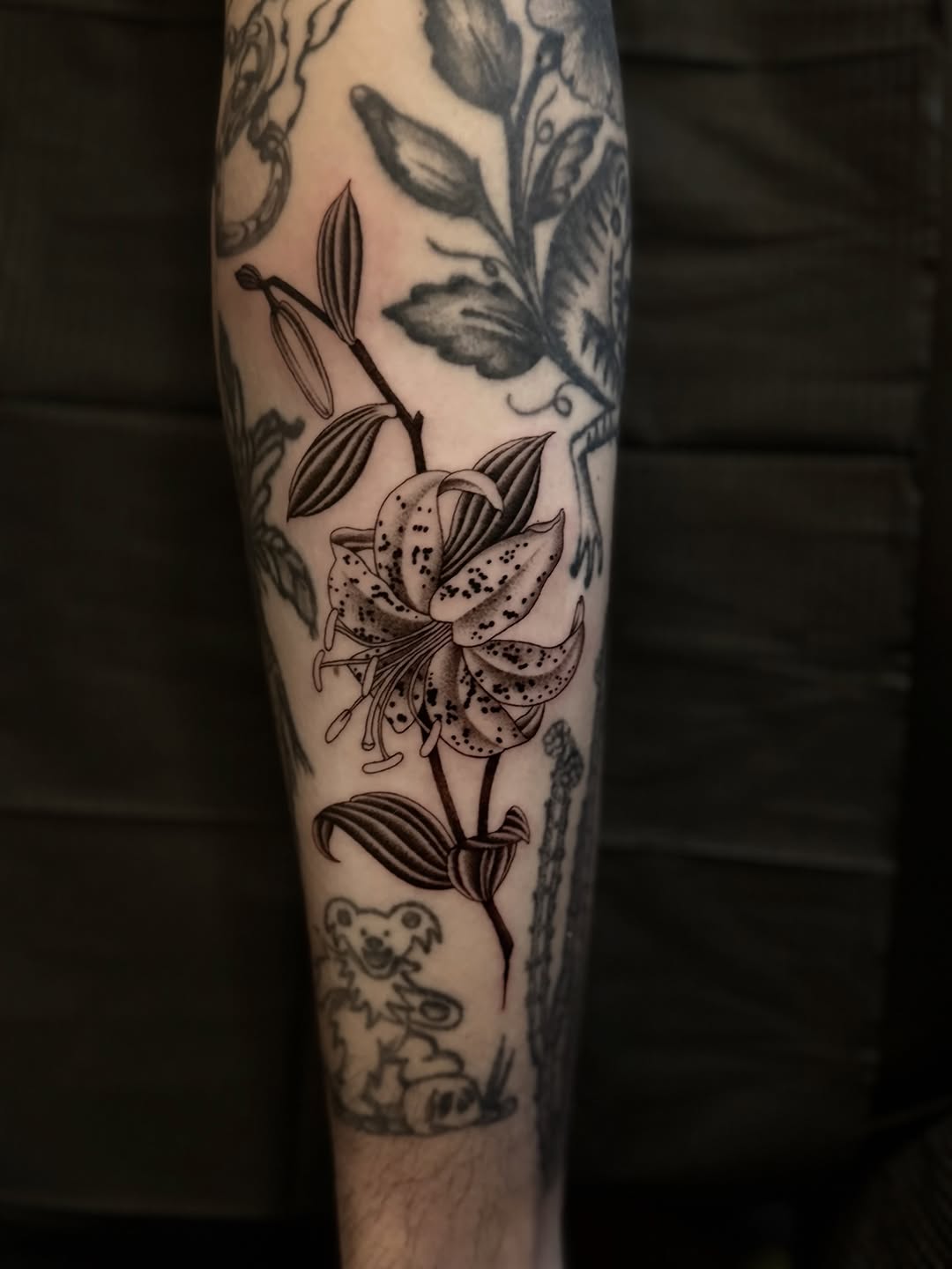 Tattoo by @niemo_tattoo — black_and_grey