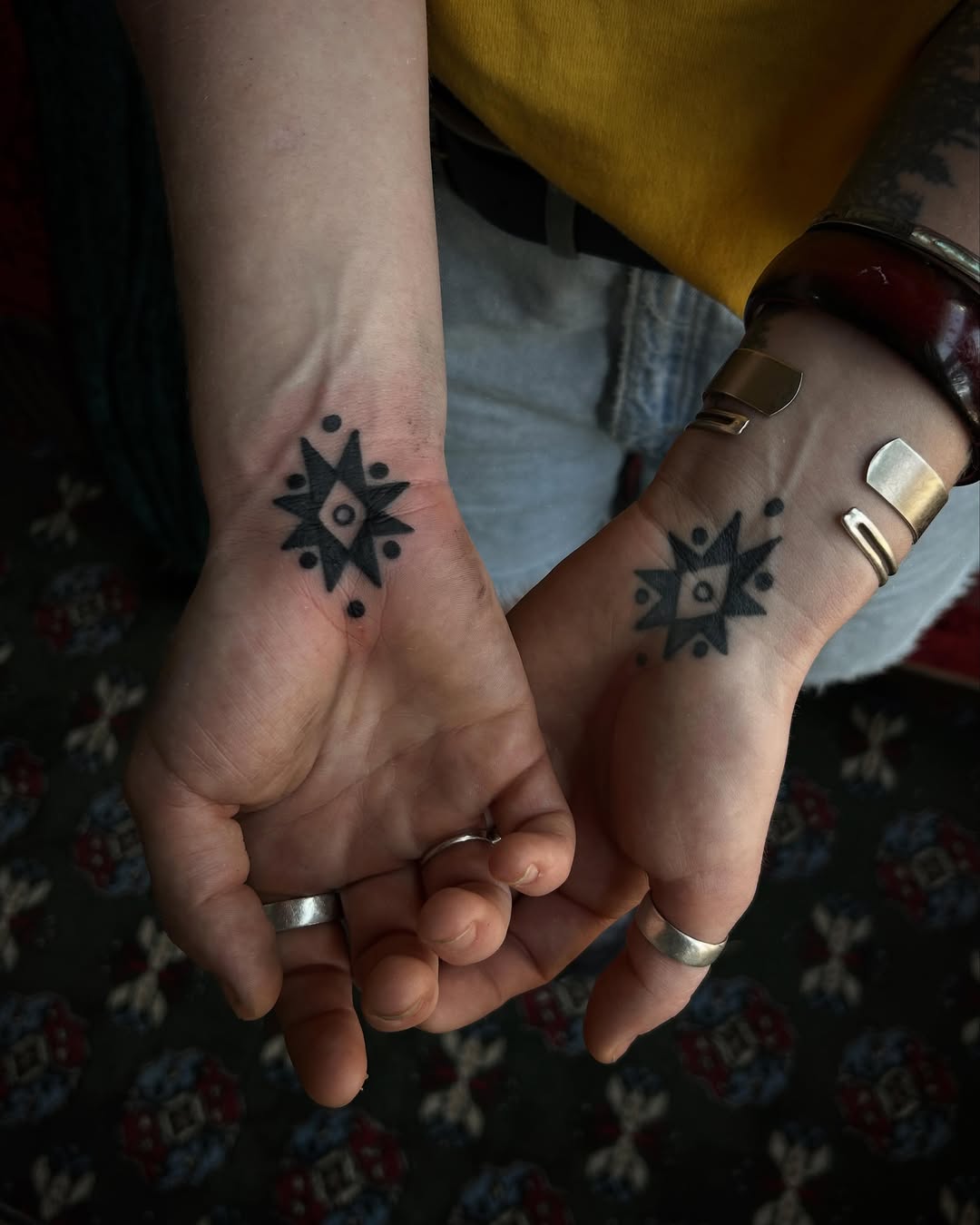 Tattoo by @karinatattoos β geometric, minimalist