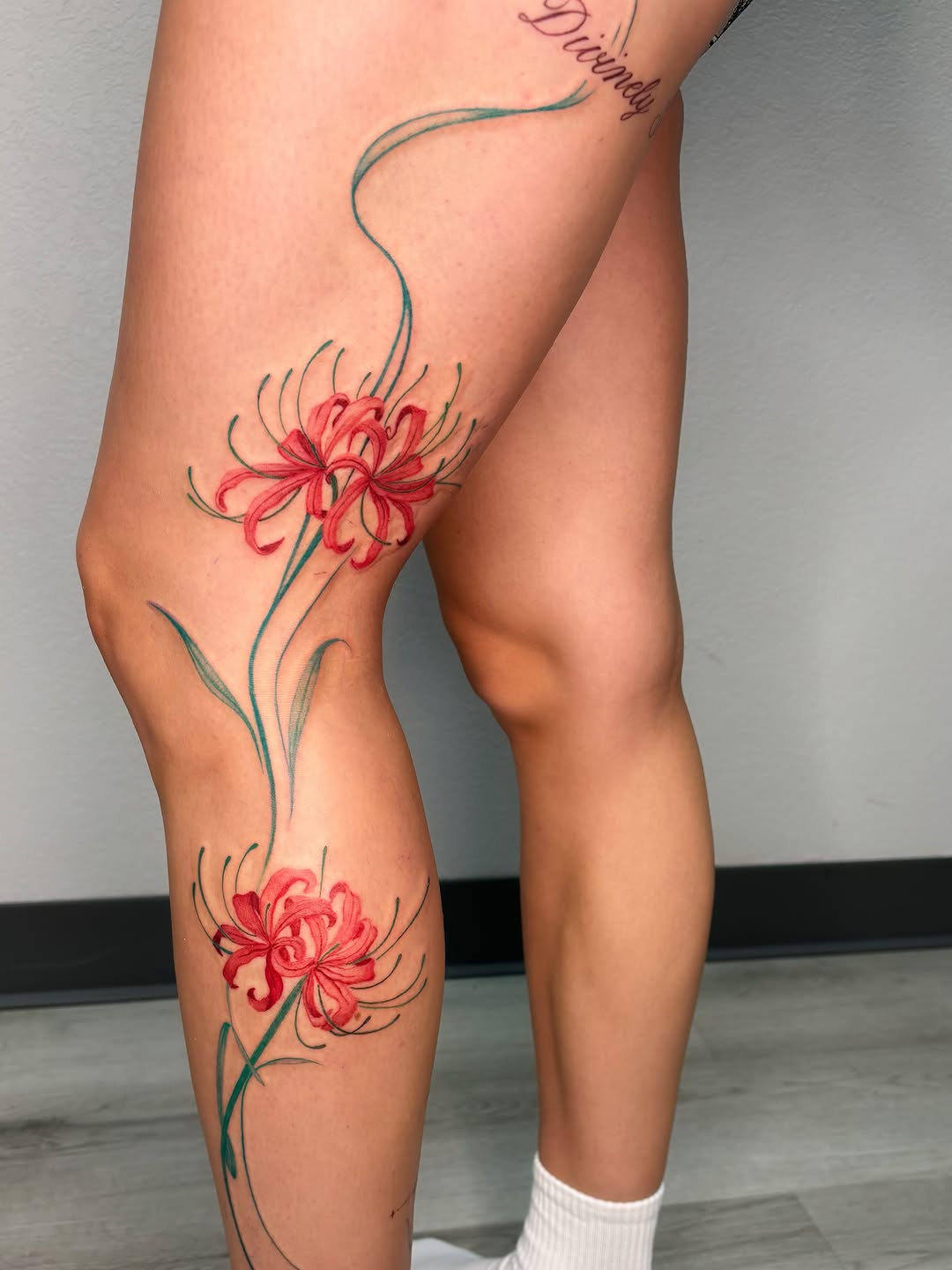 Tattoo by @b.b.tattoos β fine_line, watercolor