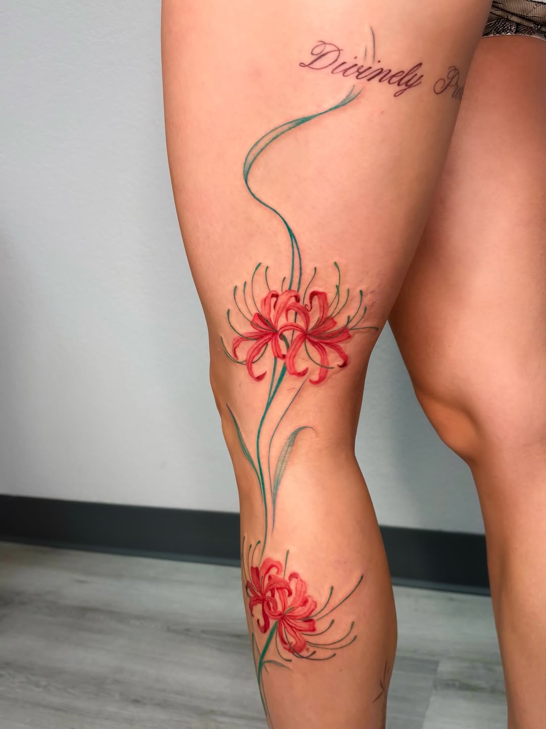 Tattoo by @b.b.tattoos β fine_line, watercolor