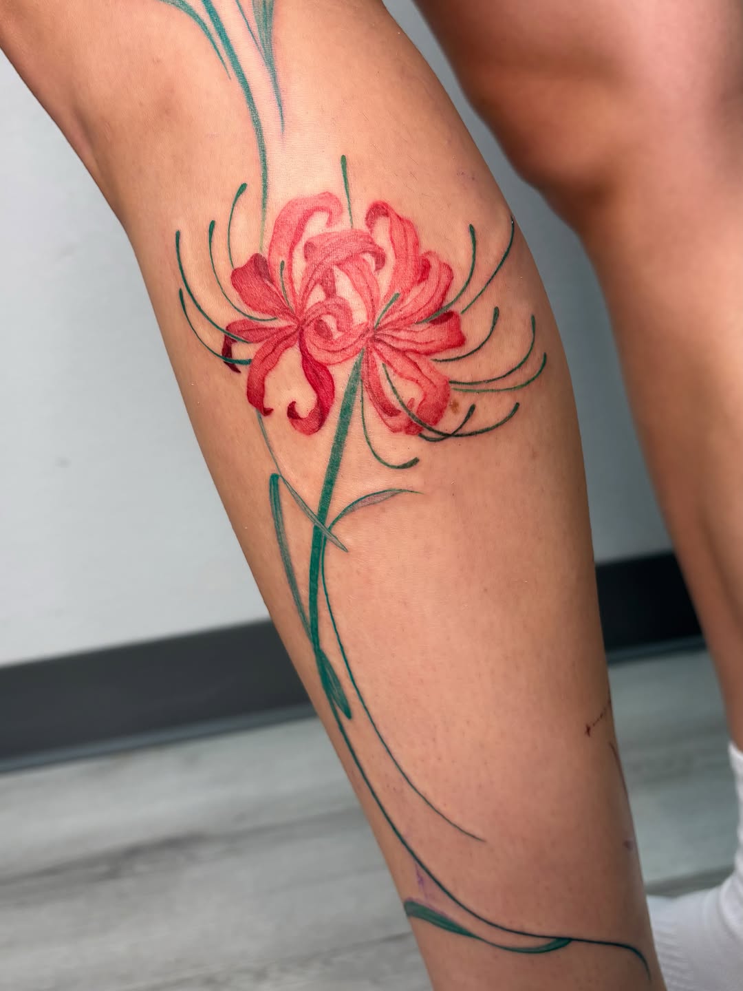 Tattoo by @b.b.tattoos β fine_line, watercolor