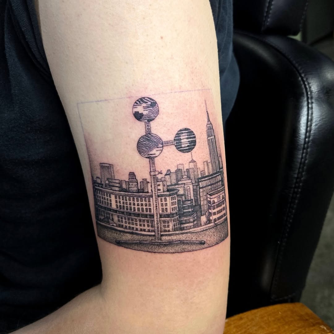 Tattoo by @amhinrichs — black_and_grey