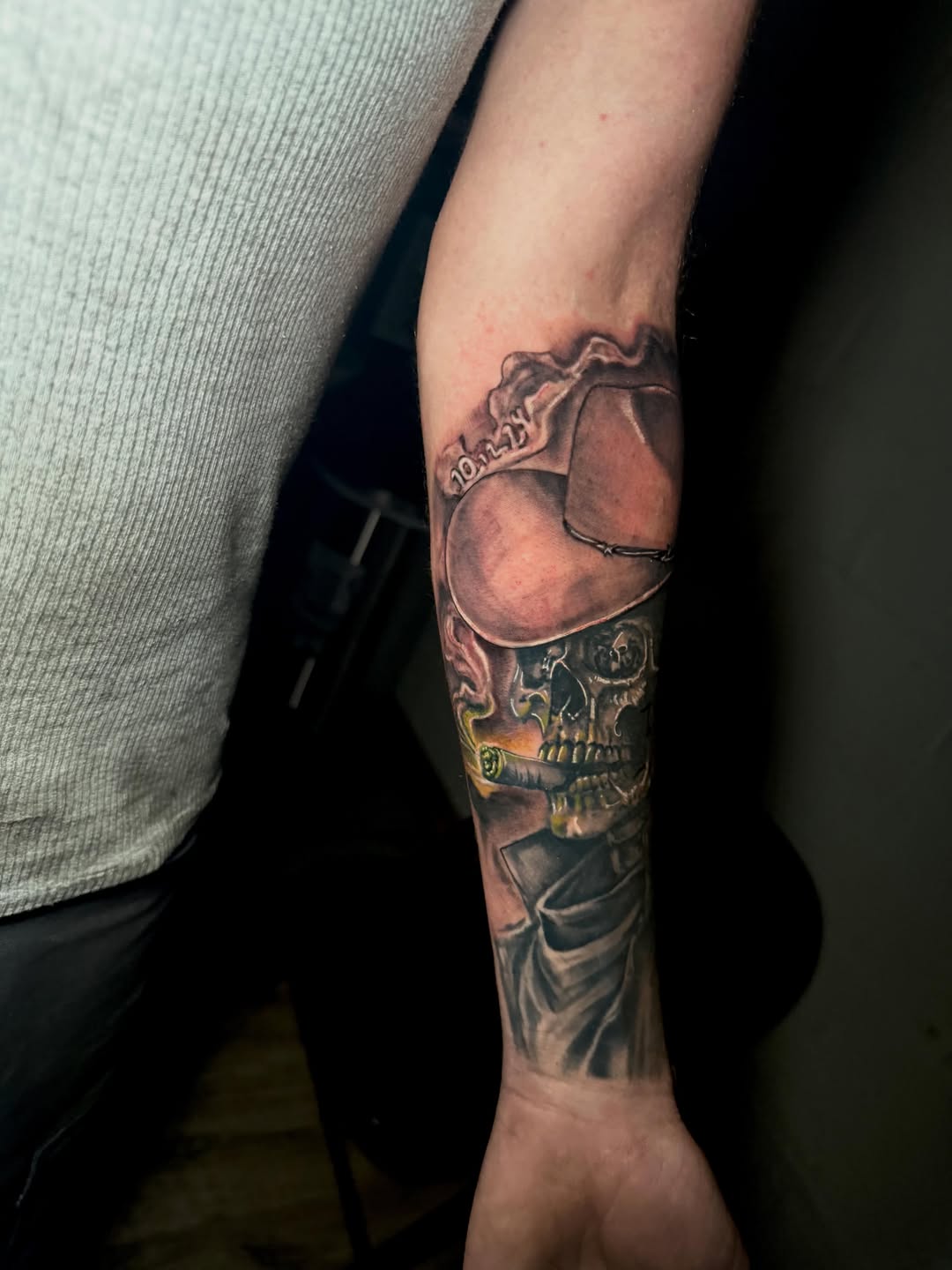 Tattoo by @aaronysidro — realism, black_and_grey