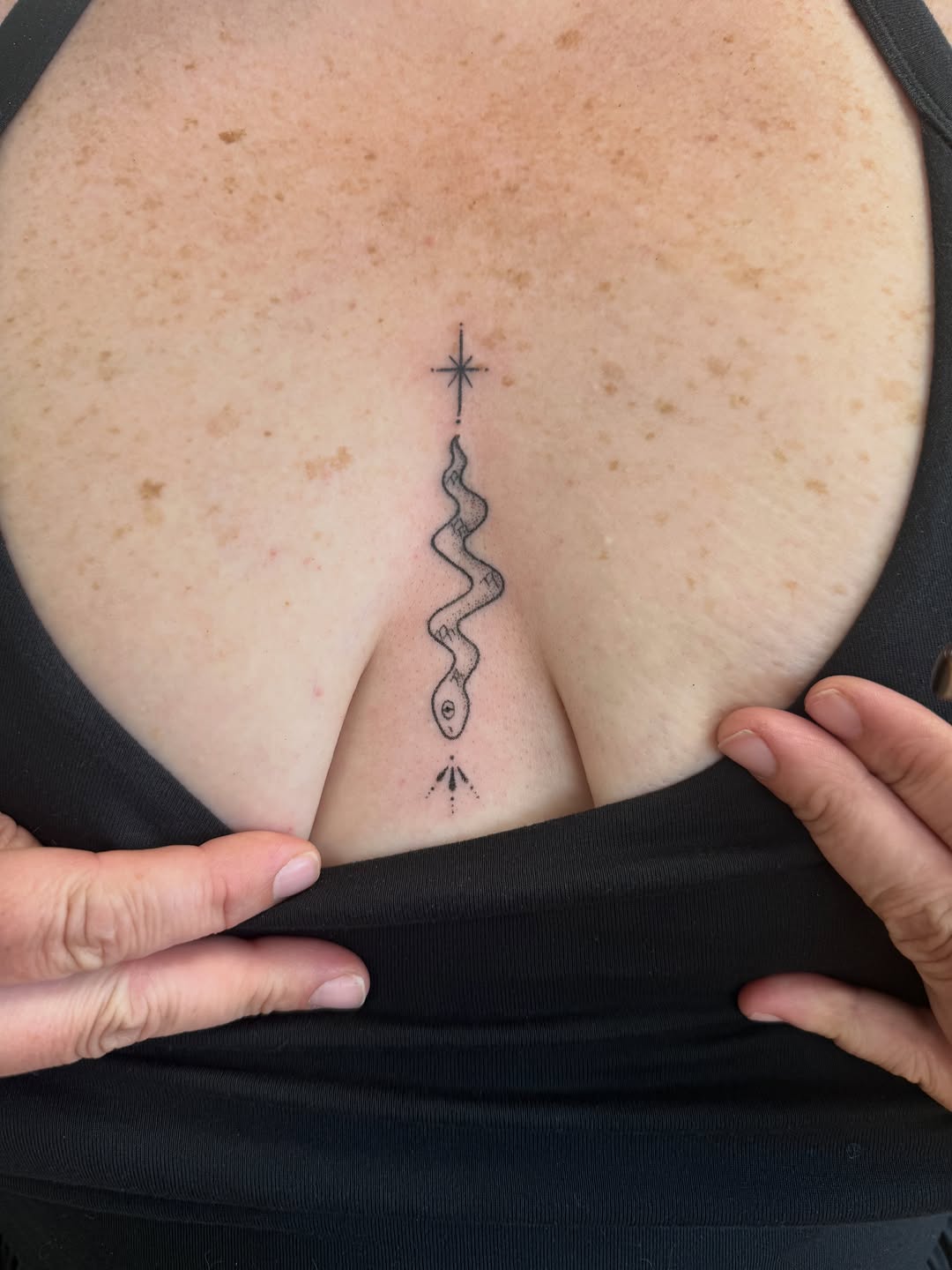 Tattoo by @lefthandpoke โ fine_line, minimalist