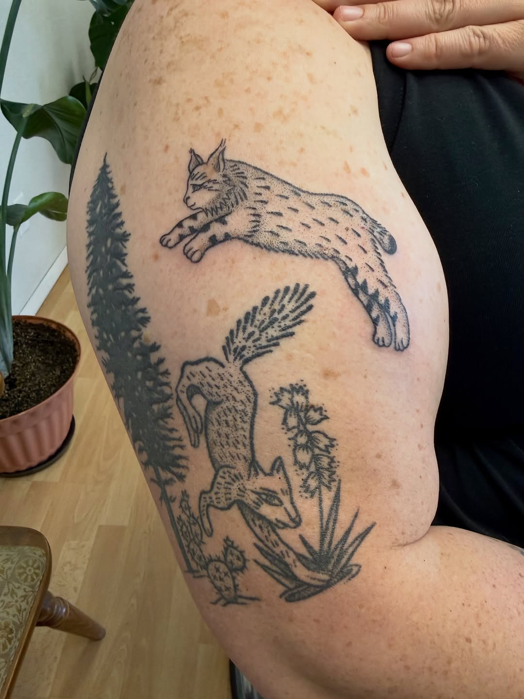 Tattoo by @lefthandpoke โ dotwork