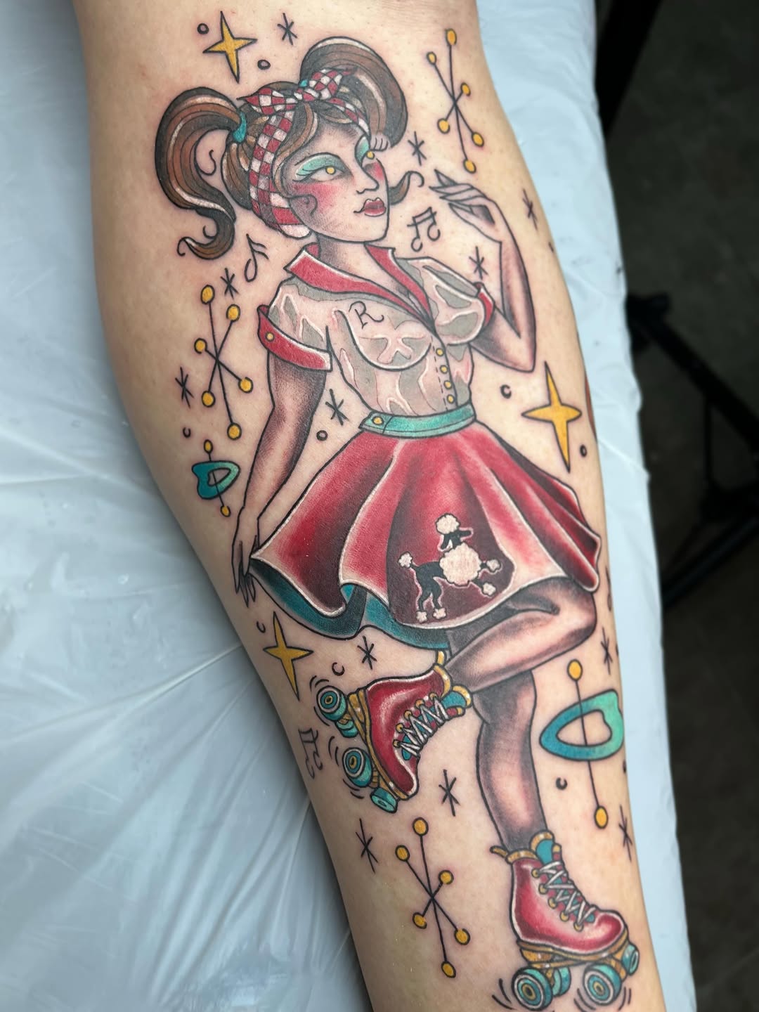 Tattoo by @bogwitchz_ — american_traditional, illustrative