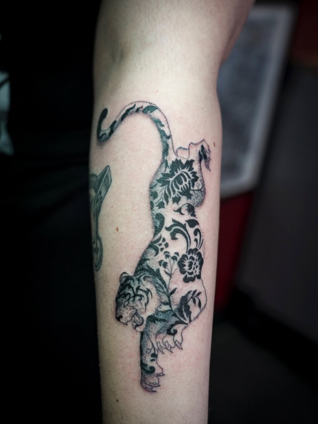 Tattoo by @spicolitattoos — black_and_grey