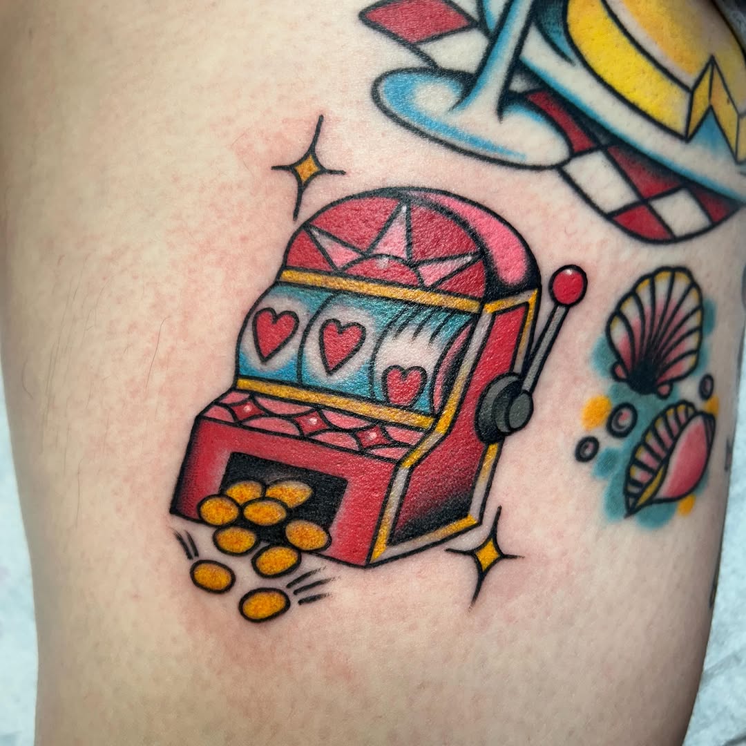 Tattoo by @missfinetattoo — american_traditional