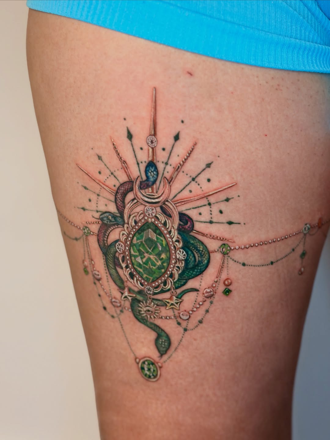 Tattoo by @jovanjanelle.tattoo โ realism, ornamental