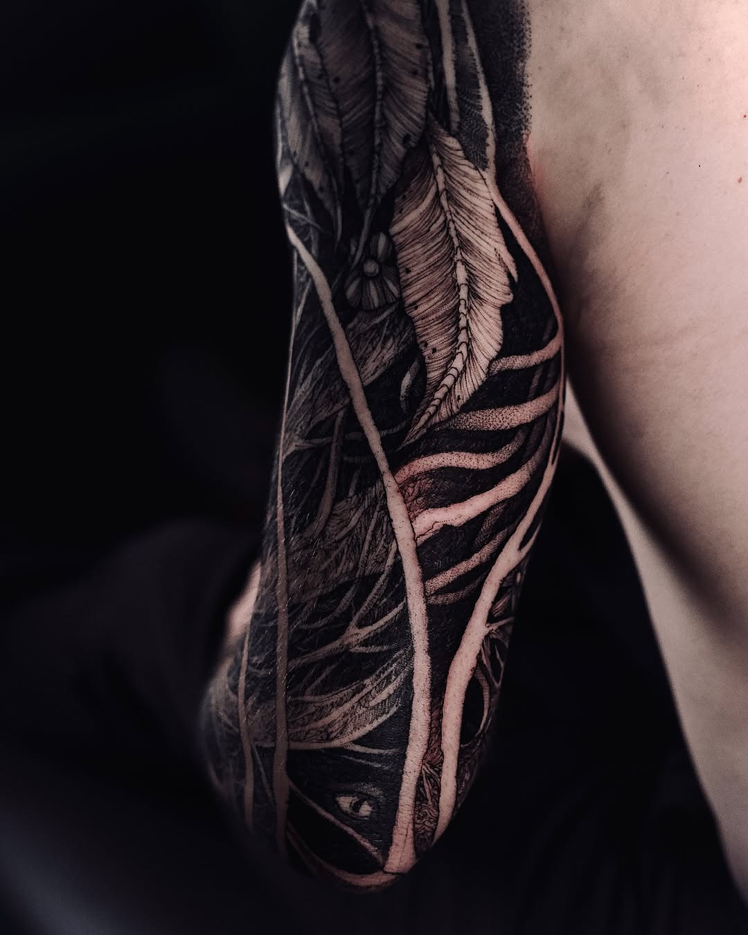 Tattoo by @sflpczk — blackwork, dotwork
