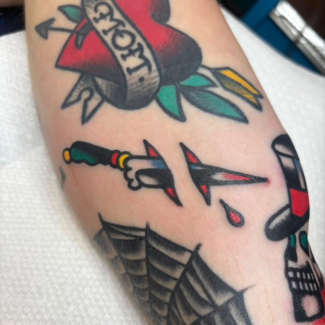 Tattoo by @mikeychestnuts — american_traditional