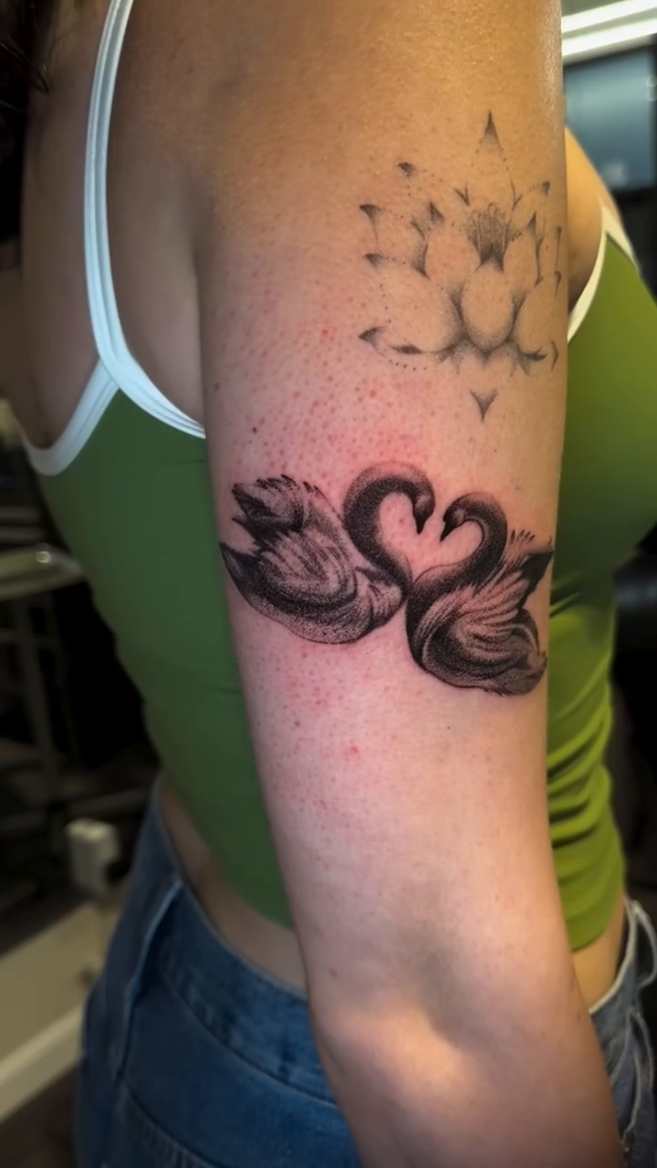 Tattoo by @tatbyj — black_and_grey