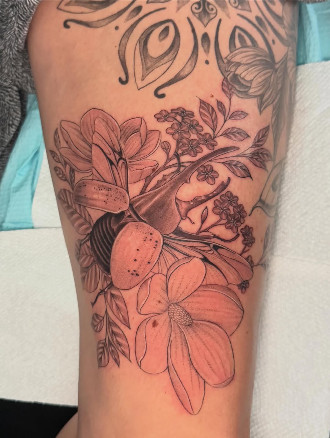 Tattoo by @lesleahipp_tattoo — illustrative, black_and_grey