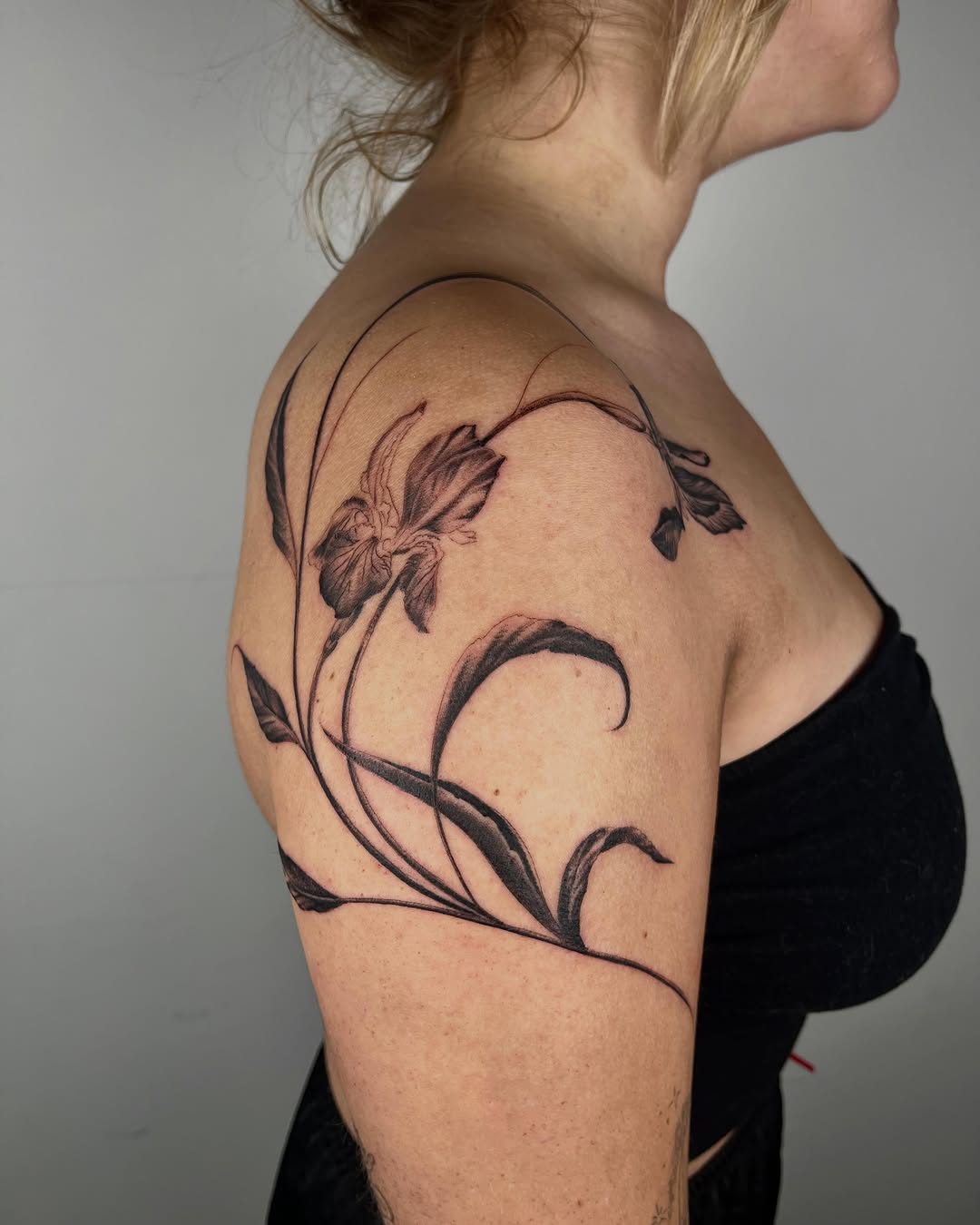 Tattoo by @zaktats — fine_line, black_and_grey