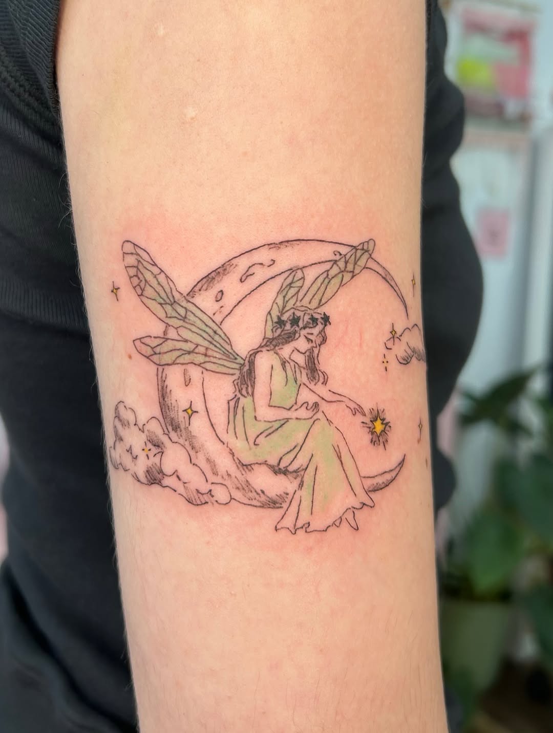 Tattoo by @rainfrog.gg — illustrative, fine_line