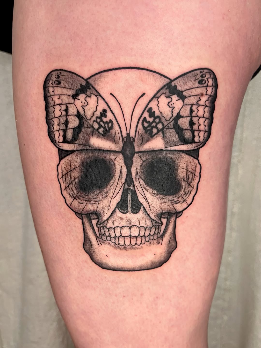 Tattoo by @maris_hare — black_and_grey