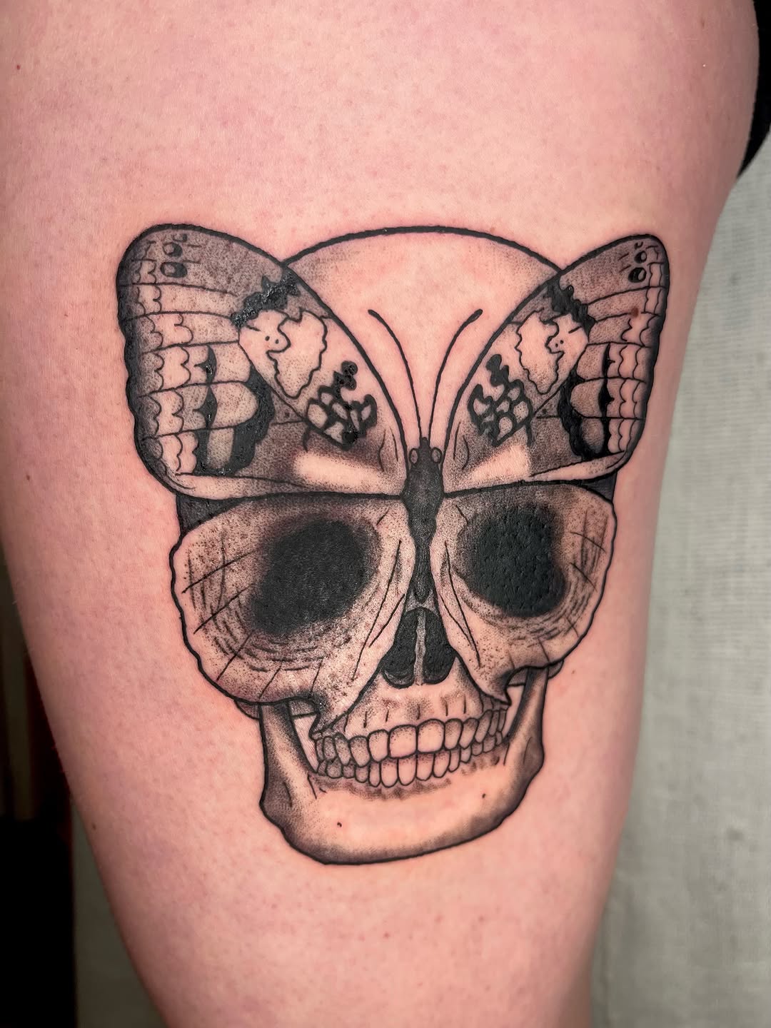 Tattoo by @maris_hare — black_and_grey