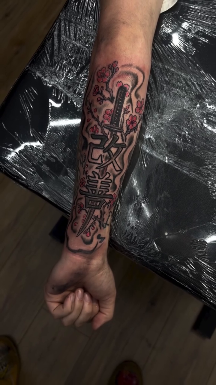 Tattoo by @tattswork — japanese_irezumi
