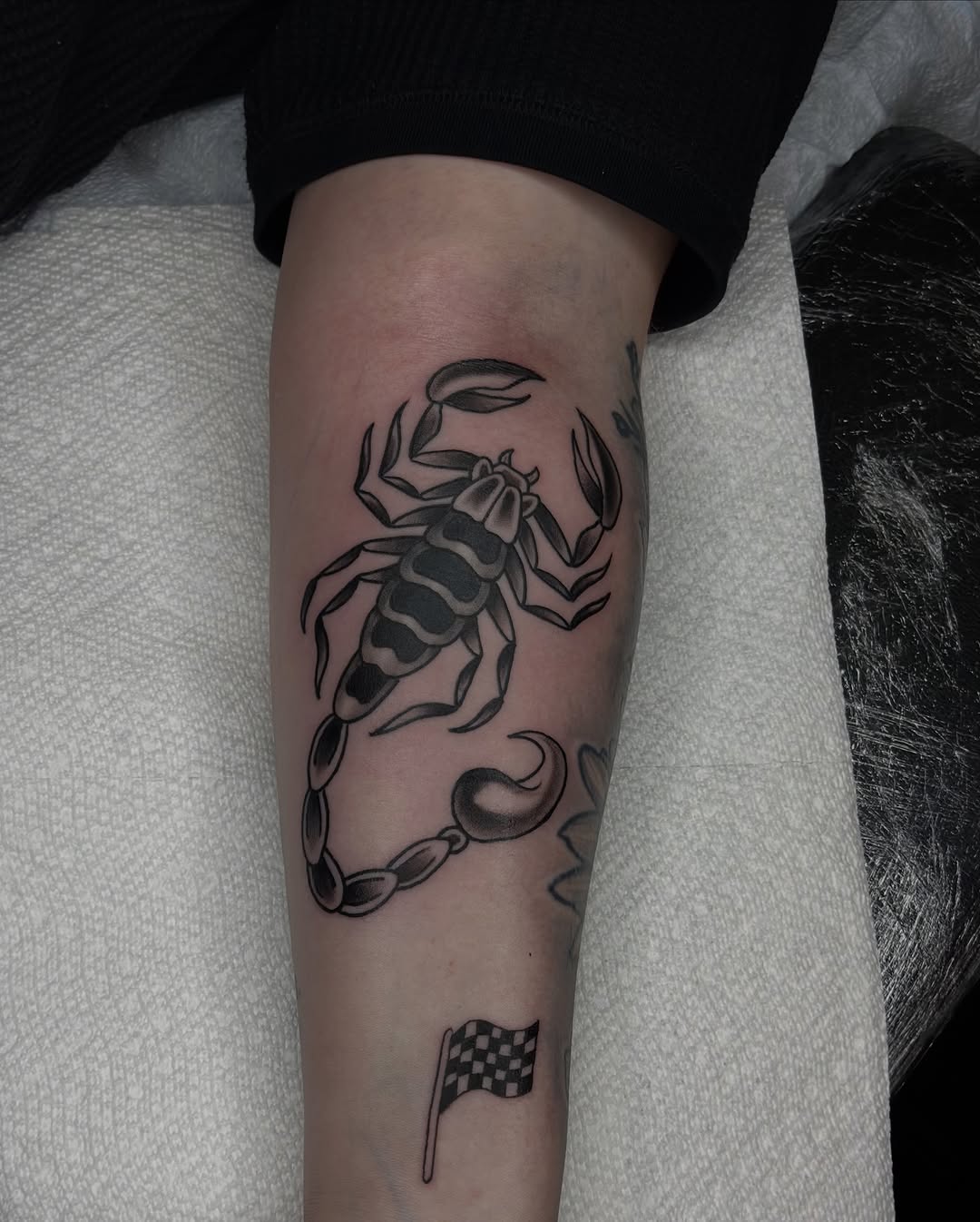 Tattoo by @picaflor.tattooer — american_traditional
